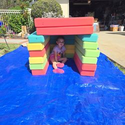 24 Riwi Foam Building Blocks