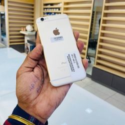 iPhone 6 Unlocked / Desbloqueado 😀 - Different Colors Available