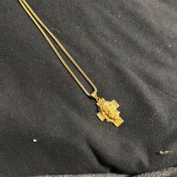 Gold Chain And Pendant 