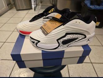 Nike Jordan Luka 3 - Size 10 Mens (Never Worn)