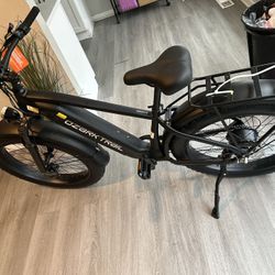 Ozark Trail 26Inch (4inch Fat Tire)Electric Mountain Bike(Brand New) 