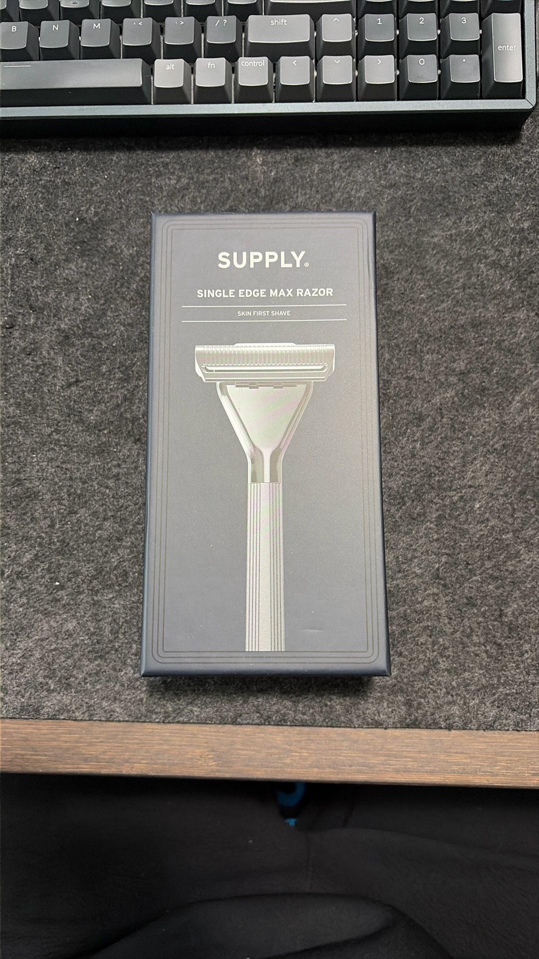 Supply Single Edge MAX Shave Razer