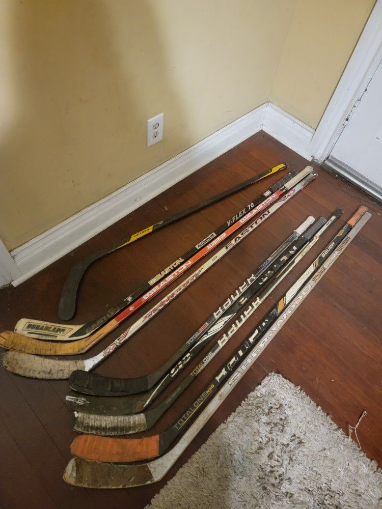 5 Bauer & 4 Easton Hockey Sticks 