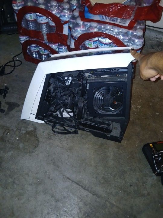 Ibuypower Revolt 2