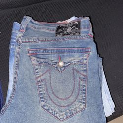 Lmk True Realigion Jeans For Sale  Looking For 95$ Each Or Best Offer 