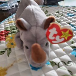 Ty Beanie Baby Spike The Rino First Edition 