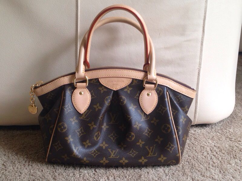 auth Louis Vuitton Tivoli PM handbag new in box receit dustbag