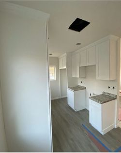 Barrios Kitchen Cabinets 