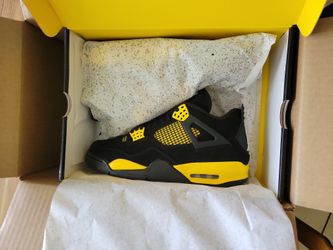Jordan Retro 4 Thunders