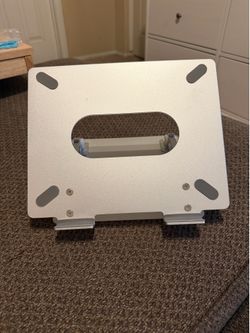 Adjustable Laptop Stand