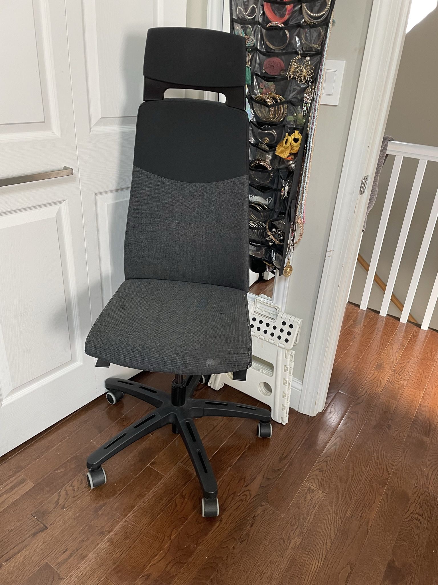 Free Computer/ Office Desk chair