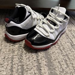Jordan 11 Retro Low