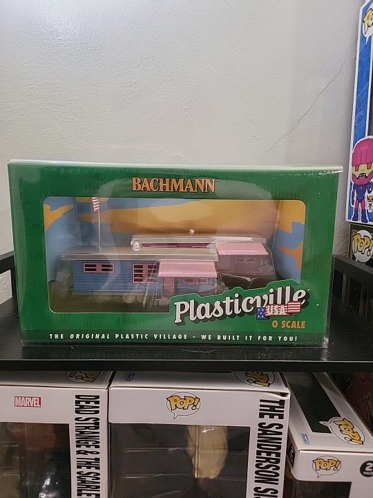 Bachmann Plasticville# 45310 Trailer Park W/ 2 Trailers 0 Scale NIB