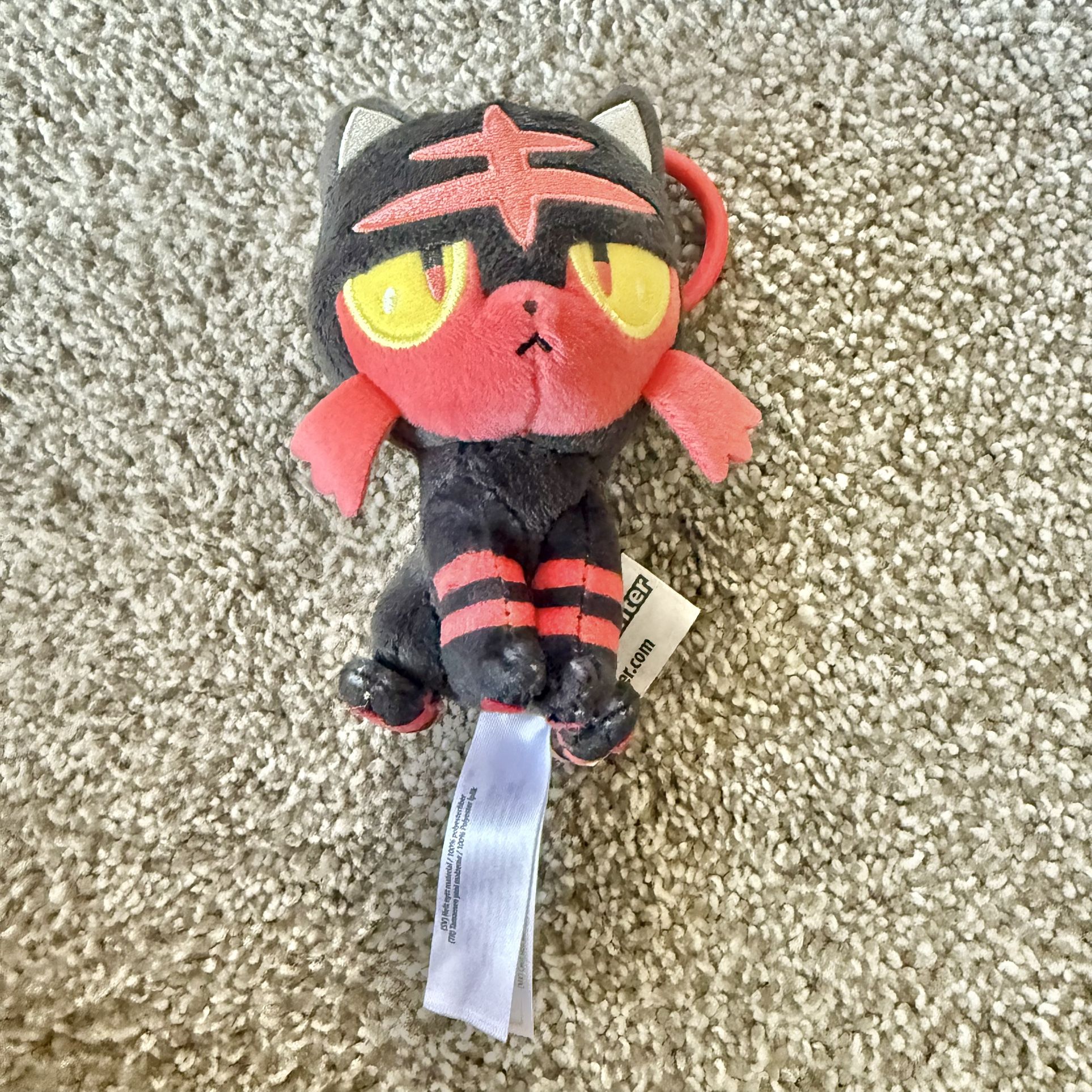 Pokémon Center Plush Keychain Litten