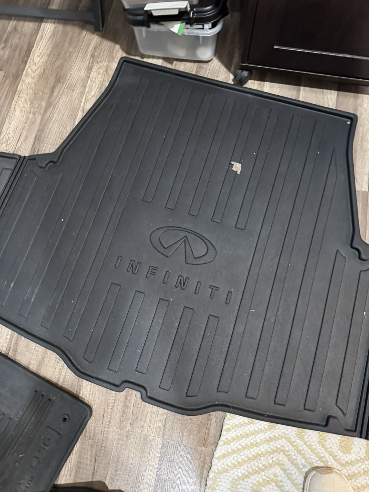 Infiniti Q50 Trunk & Floor Mats