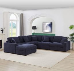 BRAND NEW 6 PIECES SECTIONAL COUCH WITH OTTOMAN INCLUDED