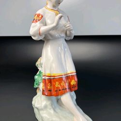USSR Ukrainian Porcelain Figurine Girl Polonne GOGOL May Night 12 Rare