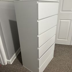 Dresser - 6 Drawers