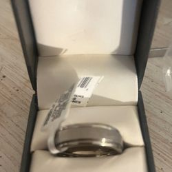 Macy’s Men’s Titan Wedding band Size 10 