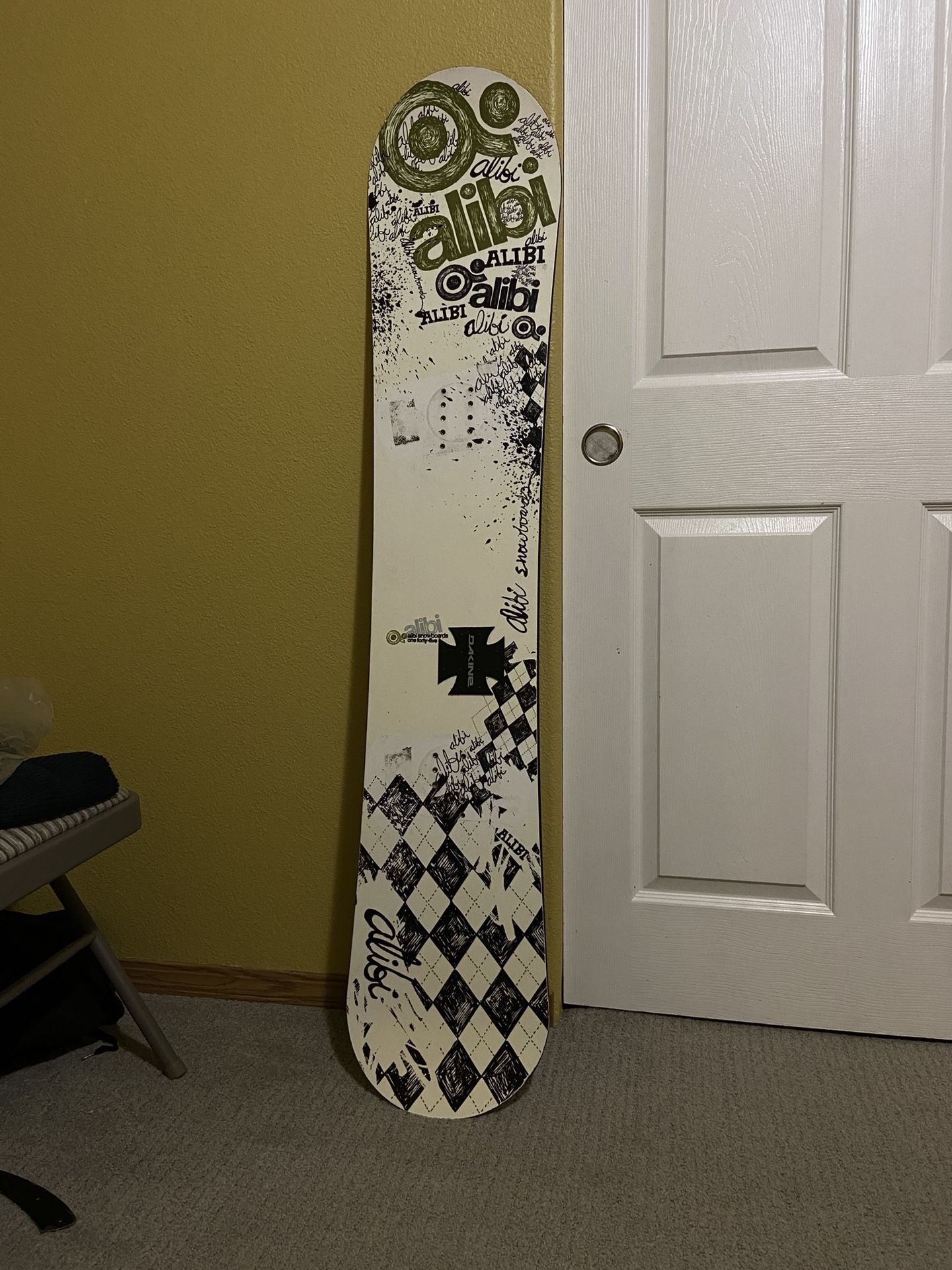 alibi 145 snowboard