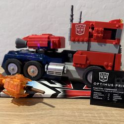 LEGO Icons Transformers Optimus Prime 10302 Set Autobots Built