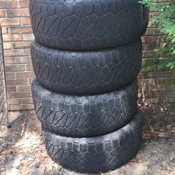 4 Nitto Ridge Grappler 275/55/20