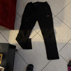 Woman’s Ski Pants Medium