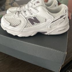 New Balance Kids Size 10 530 Bungee
