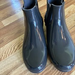 Hunter Boots - Woman’s Size 8