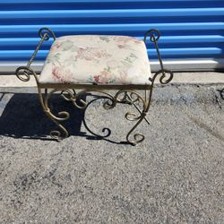 Small Vanity Seat