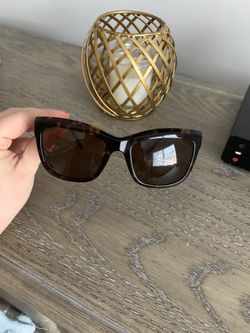 Burberry sunglasses