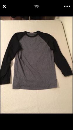 Old navy boys extra-large XL long sleeve shirt gray and black