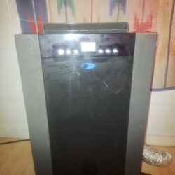 Wynter Portable Air Conditioner In Perfect Working Condition(Dual Hose)