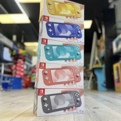 Nintendo Switch Lite (Take It Home In Payments/ llévalo a casa en pagos)
