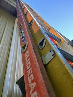Werner 32 ft Extension Ladder