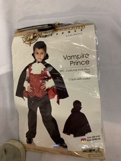 Vampire costume- size 4-6