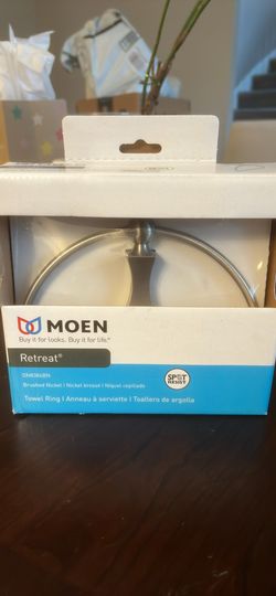 NIB MOEN Retreat Collection Hand Towel Holder