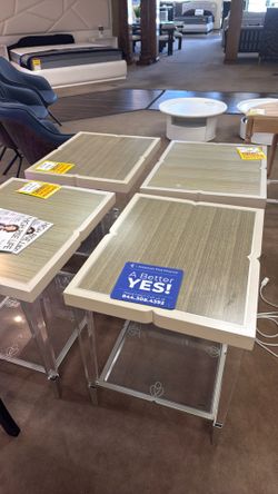 Aico end table