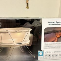 Fisher-Price Luminate Bassinet - White