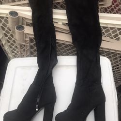 Very Nice Suede Boots Only $20 Firm