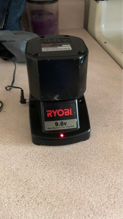 Ryobi 9.6V Charger and one battery