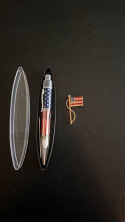 🇺🇸 American Flag Rhinestone Brooch + Bonus Pen – $10