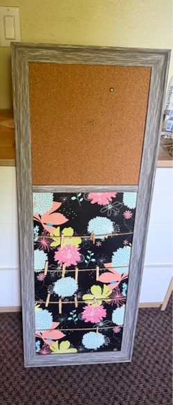 Photo display board