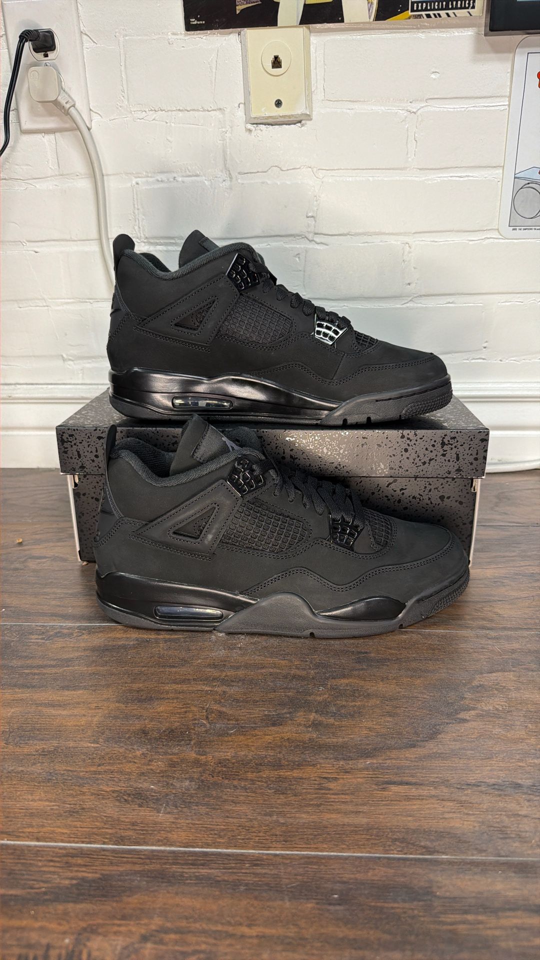 Jordan 4 Black Cat
