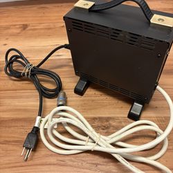 Mobility scooter MK Battery 24V 8A Battery Charger, model number 4C24080A