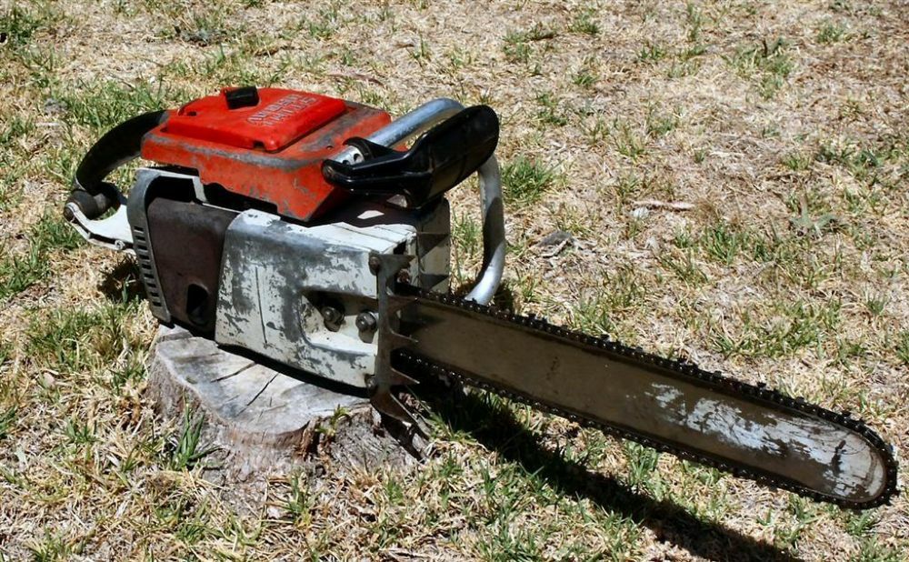 Stihl 050 av 30" bar ChainSaw
