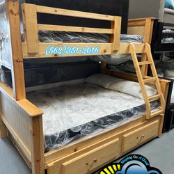 Twin-Full Natural Bunk Bed With Pull Our Trundle Bed & Both Mattresses- Cama Completa Individual/Matrimonial Con Dos Colchones