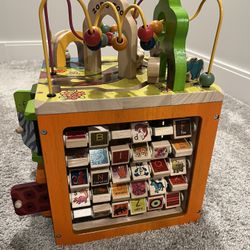 Zany Zoo Activity Cube - Excellent Condition 