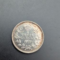 1912 Gorgeous Canada Five Cent Silver Can 
