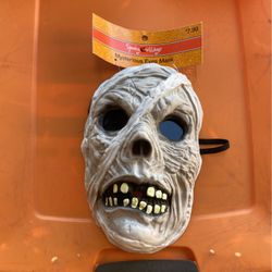 Mysterious Eyes Mask